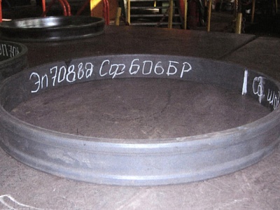 Кольца сварные раскатные из сплава марки ХН62ВМЮТ-ВД (ЭП708-ВД)